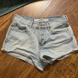 Brandy Melville denim shorts size 25